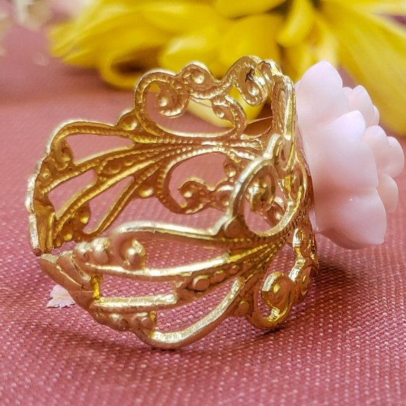 Vintaged pink succulent Lace Ring - Picture 5 of 8